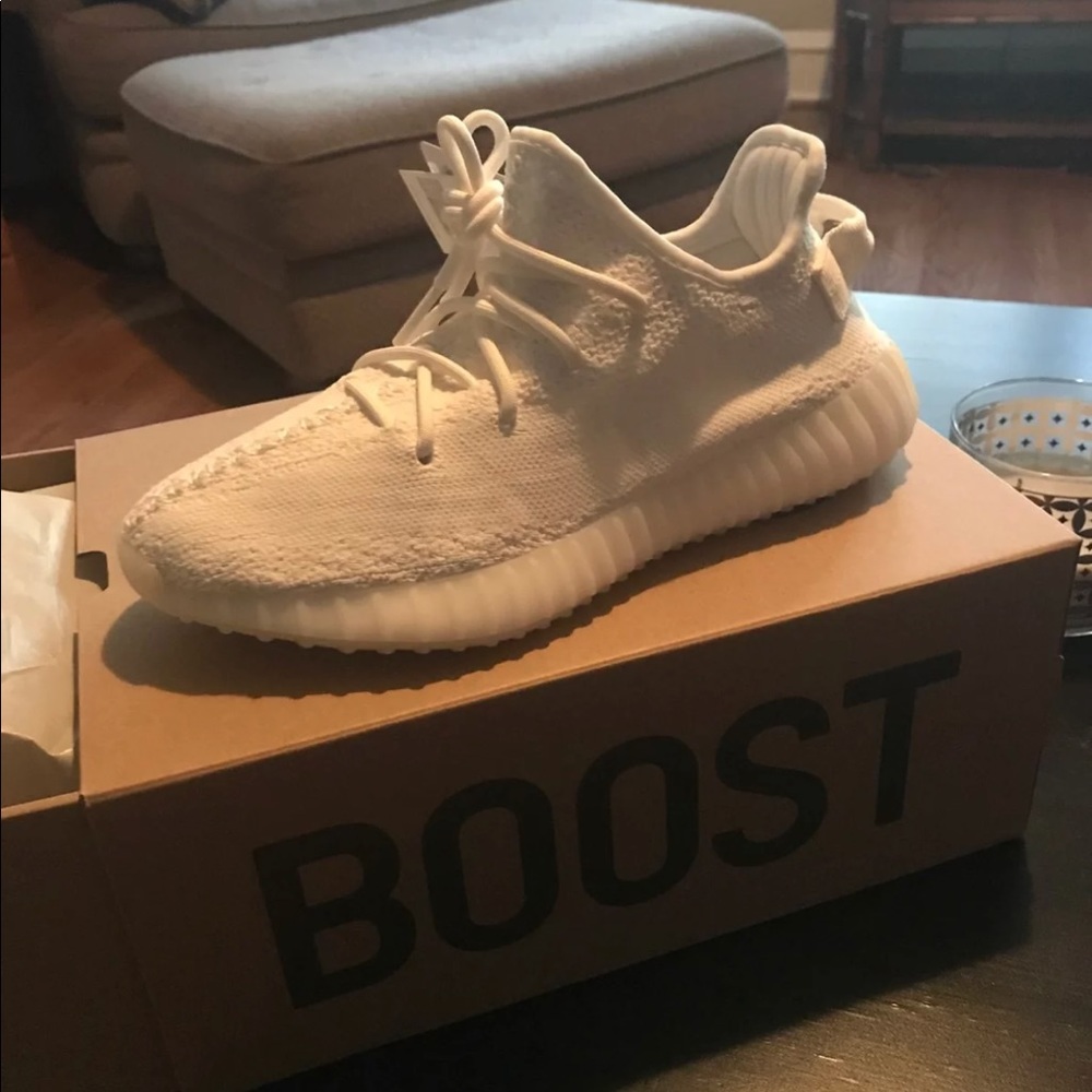 Yeezys Boost 350 v2